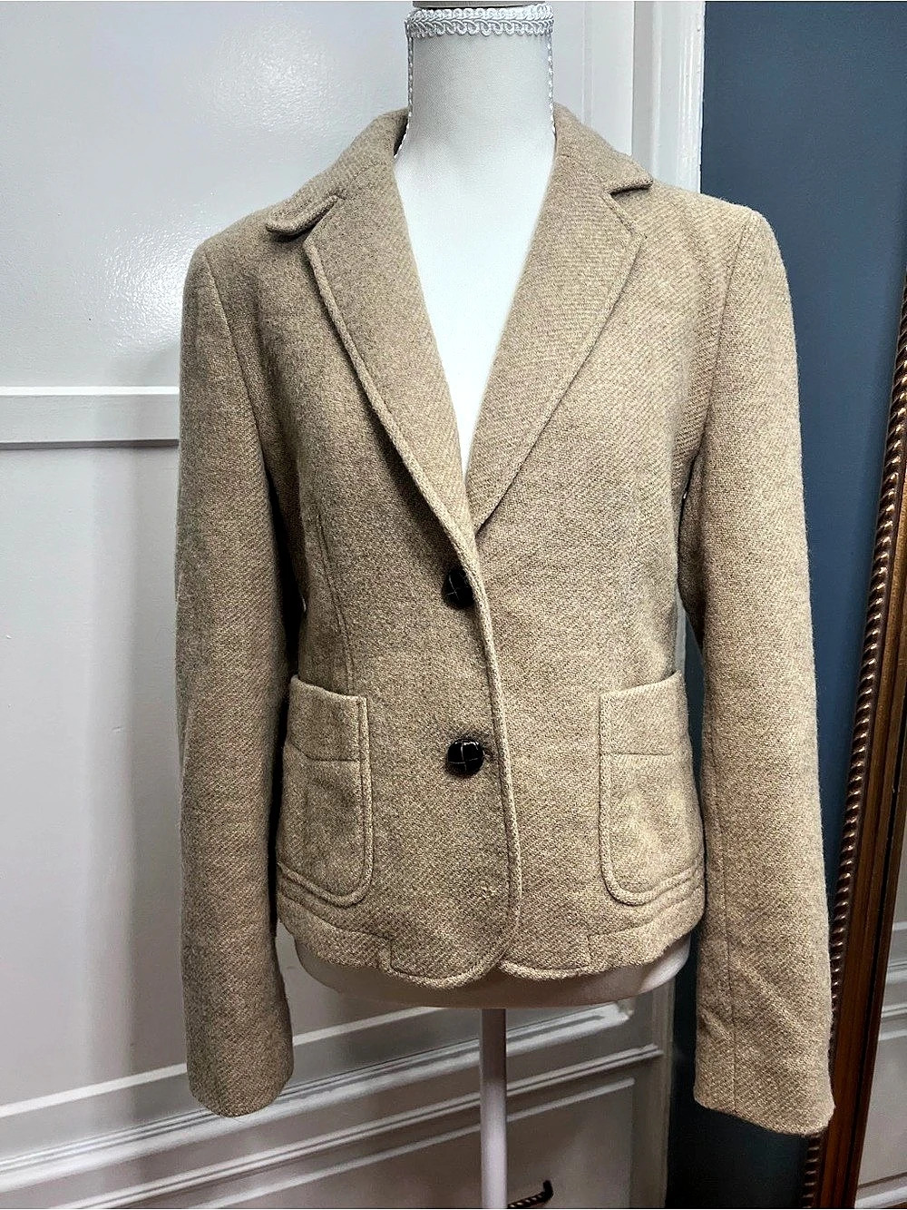 Banana Republic Wool Blend Blazer in Brown Size 8